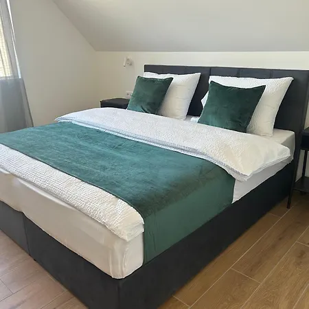 Eva Adults Only Apartment